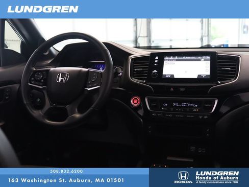 Used 2022 Honda Passport Elite image 19
