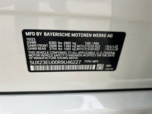 Used 2024 BMW X5 xDrive40i w/ M Sport Package image 12