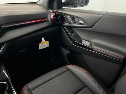 New 2027 Chevrolet Equinox RS w/ Safety and Technology Package FWD image 11