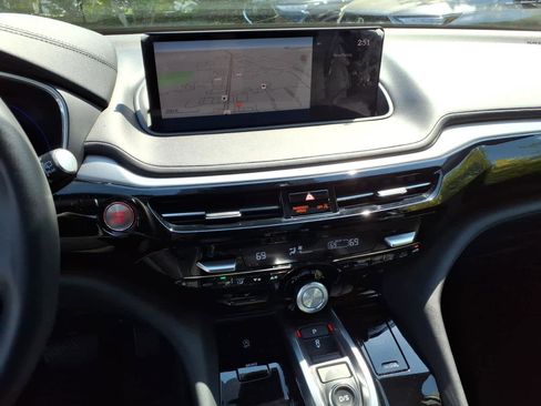 Certified 2023 Acura MDX SH-AWD w/ Technology Package image 12