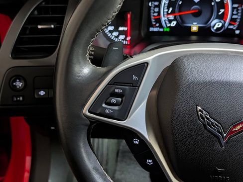 Used 2018 Chevrolet Corvette Z06 RWD image 17