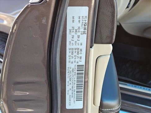 Used 2020 Jeep Grand Cherokee Summit w/ Platinum Series Group image 28