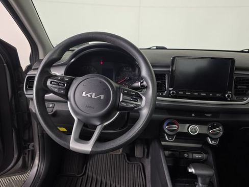 Used 2022 Kia Rio S FWD image 9