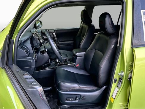 Certified 2023 Toyota 4Runner TRD Off-Road Premium w/ Off Road Premium Plus Package AWD/4WD image 9