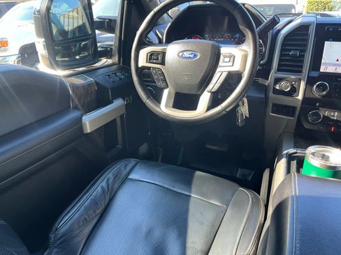Used 2019 Ford F250 Lariat w/ Lariat Value Package image 24
