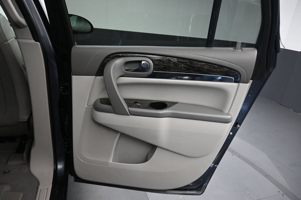 Used 2014 Buick Enclave Leather FWD image 39