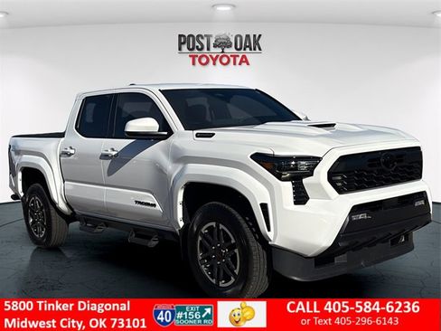 Used 2024 Toyota Tacoma TRD Sport image 1