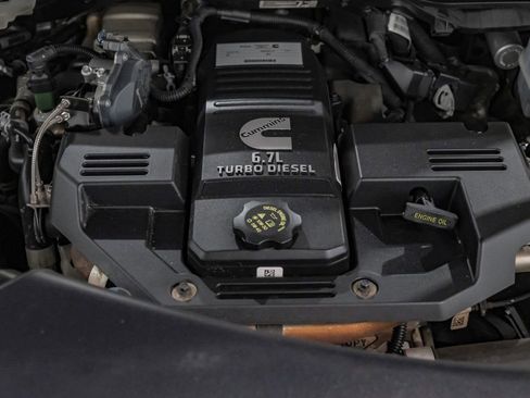 Used 2022 RAM 2500 Laramie AWD/4WD image 63