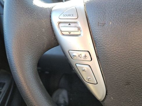 Used 2019 Nissan Versa SV image 12