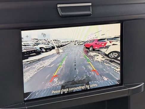 Certified 2025 Ford F350 XLT image 3