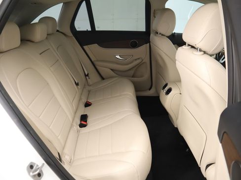 Certified 2022 Mercedes-Benz GLC 300 image 22