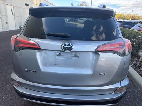 Used 2016 Toyota RAV4 XLE image 15