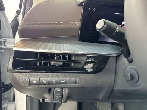 New 2025 Nissan Murano Platinum w/ Cargo Package image 15