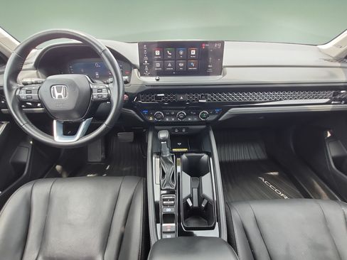 Used 2024 Honda Accord Touring image 15
