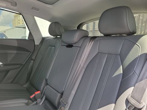 Used 2025 Audi Q5 Premium Plus w/ Premium Plus AWD/4WD image 13