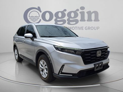 Used 2023 Honda CR-V LX image 8