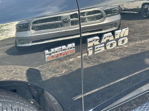 Used 2017 RAM 1500 Big Horn AWD/4WD image 10