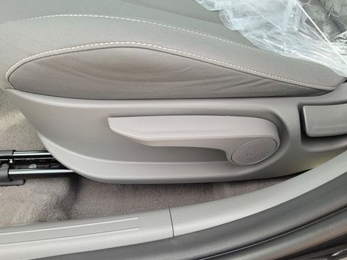 New 2026 Hyundai Elantra SEL Sport image 12