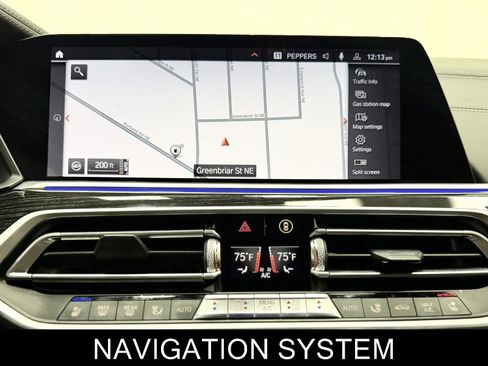 Used 2020 BMW X7 M50i w/ Dynamic Handling Package image 30