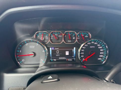 Used 2019 Chevrolet Silverado 2500 High Country w/ Duramax Plus Package AWD/4WD image 11