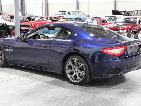 Used 2012 Maserati GranTurismo S RWD image 3