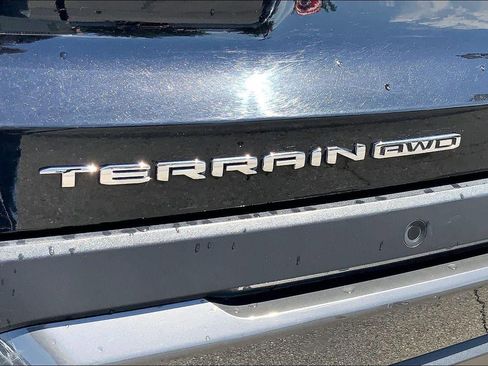 Used 2025 GMC Terrain Elevation AWD/4WD image 29
