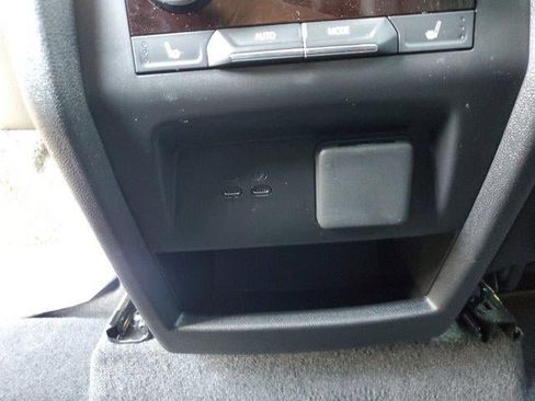 Used 2025 Buick Enclave Avenir FWD image 12