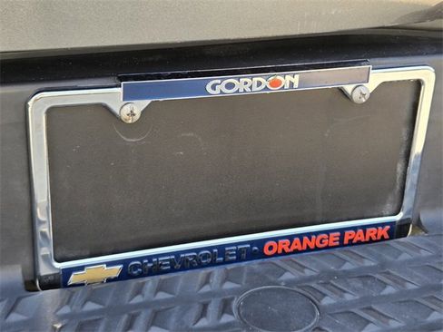 Used 2017 Nissan Titan SV image 20