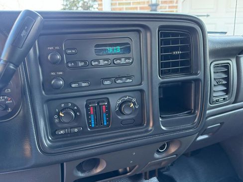 Used 2006 Chevrolet Silverado 3500 4x4 Crew Cab image 17