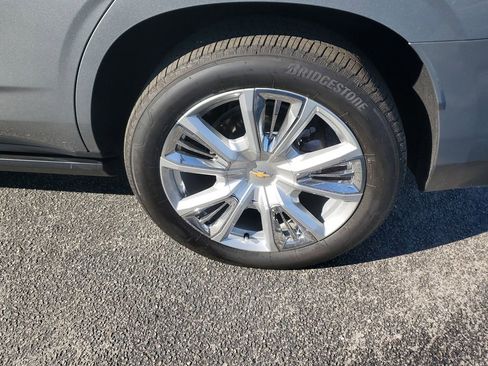 Used 2024 Chevrolet Tahoe High Country image 14