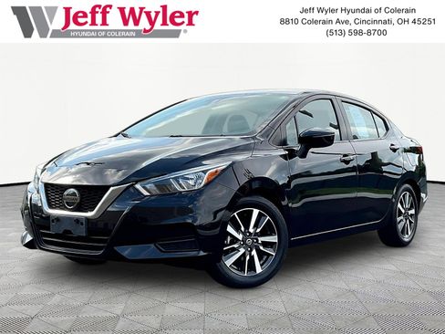 Used 2021 Nissan Versa SV FWD image 1