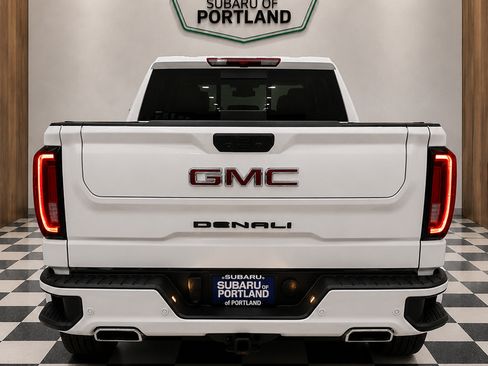 Used 2023 GMC Sierra 1500 Denali AWD/4WD image 6