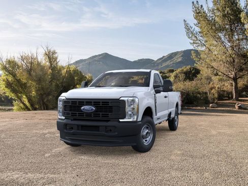 New 2025 Ford F250 XL image 2
