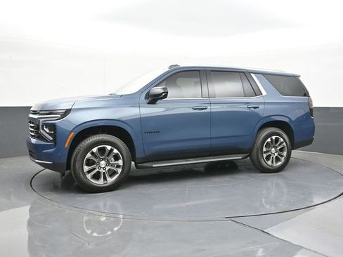 New 2026 Chevrolet Tahoe LS w/ LPO, Dark Essentials Package AWD/4WD image 5