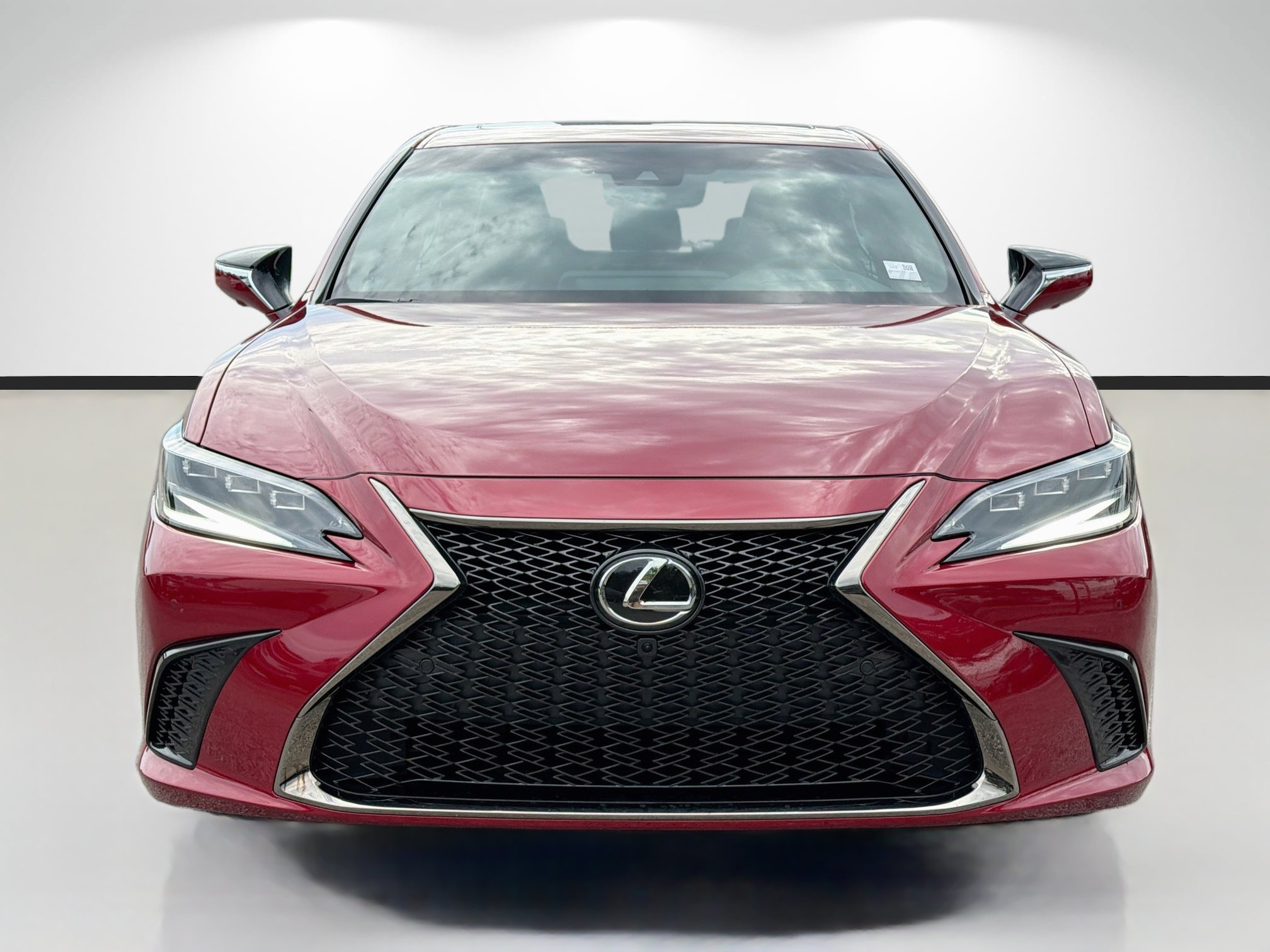 Used 2025 Lexus ES 350 F Sport w/ Accessory Package (Z1) FWD image 8