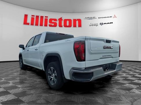 Used 2024 GMC Sierra 1500 SLT image 4