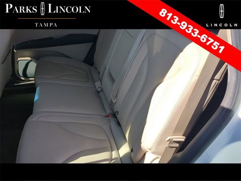 Used 2020 Lincoln Nautilus Reserve image 16