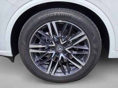 Certified 2026 Acura MDX SH-AWD w/ Advance Package image 24