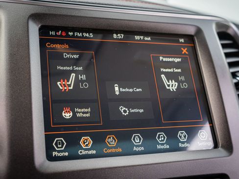 Used 2021 Jeep Cherokee Trailhawk image 22