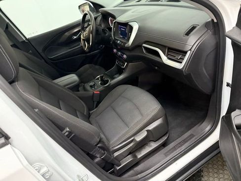 Certified 2023 GMC Terrain SLE w/ Driver Convenience Package image 35