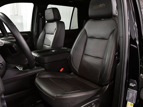 Used 2023 Chevrolet Tahoe High Country image 27