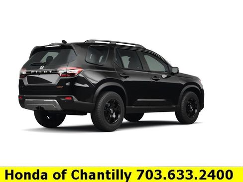 Used 2026 Honda Pilot Black Edition image 3