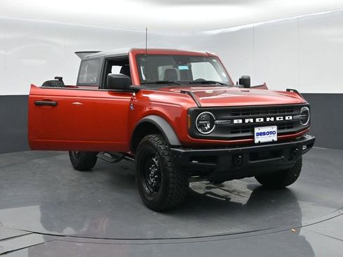 Used 2023 Ford Bronco Black Diamond image 62