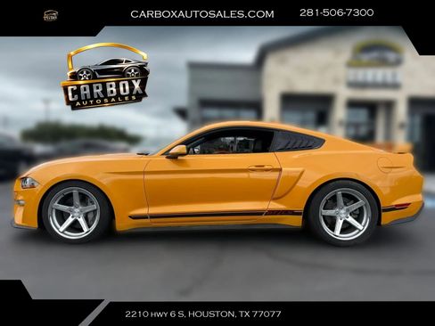 Used 2022 Ford Mustang GT Premium w/ California Special Package RWD image 2