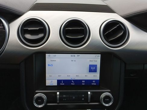 Used 2022 Ford Mustang Premium image 13