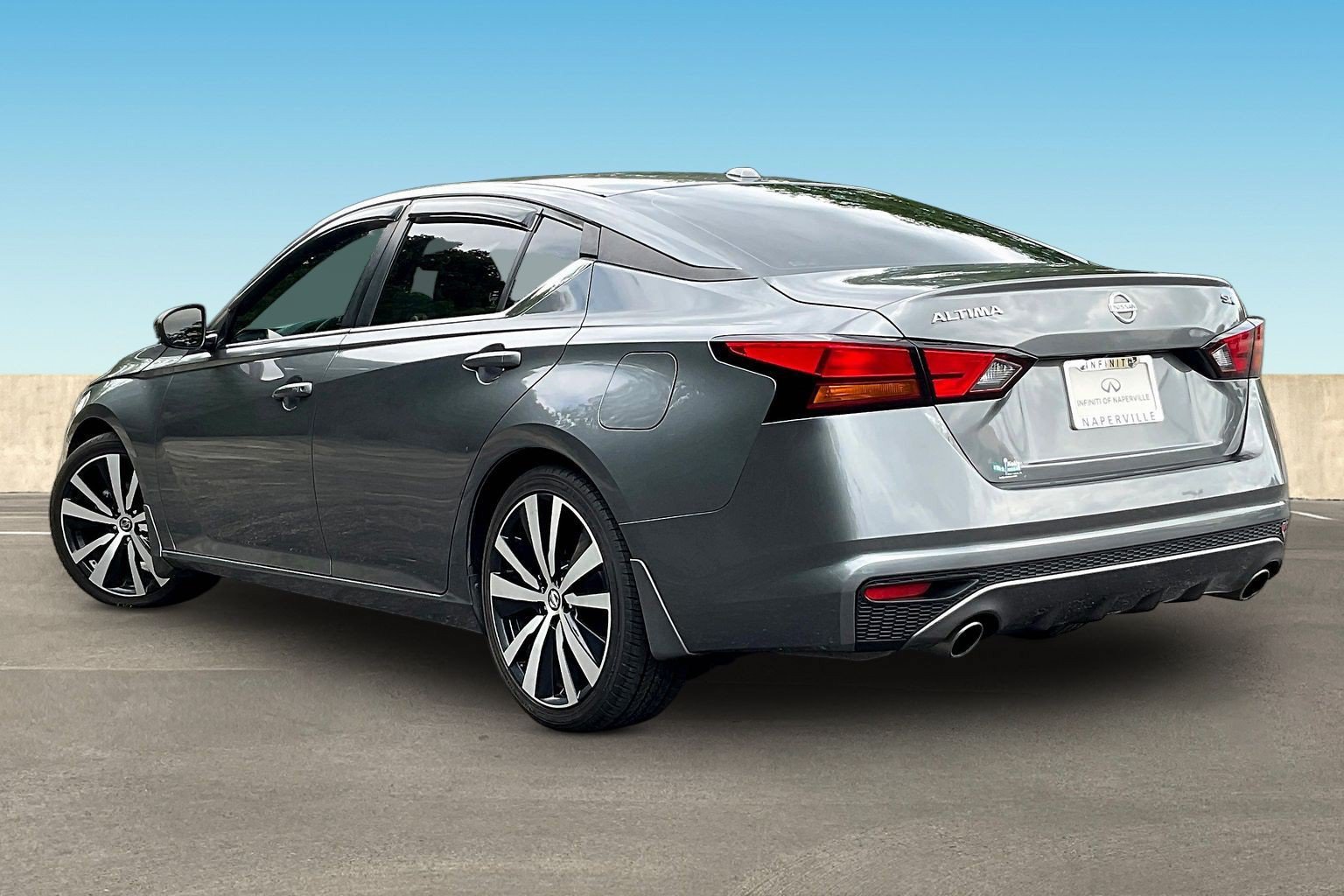 Used 2019 Nissan Altima 2.5 SR w/ SR Premium Package FWD image 4