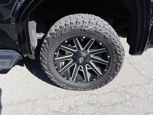 Used 2023 GMC Sierra 1500 AT4 w/ AT4 Premium Package image 42