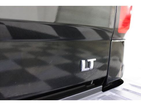 Used 2017 Chevrolet Silverado 1500 LT w/ All Star Edition image 19