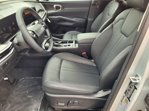 New 2026 Kia Sorento S FWD image 8
