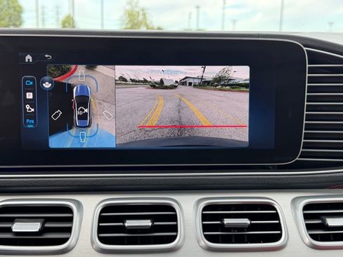 Used 2026 Mercedes-Benz GLE 53 AMG 4MATIC image 29